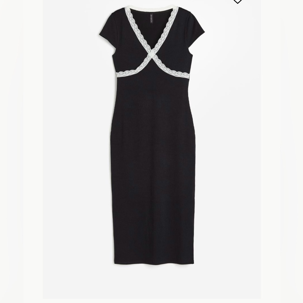 Women’s SZ M H&M DIVIDED BLACK W/WHITE LACE TRIM ANKLE LENGTH RIBBED  DRESS